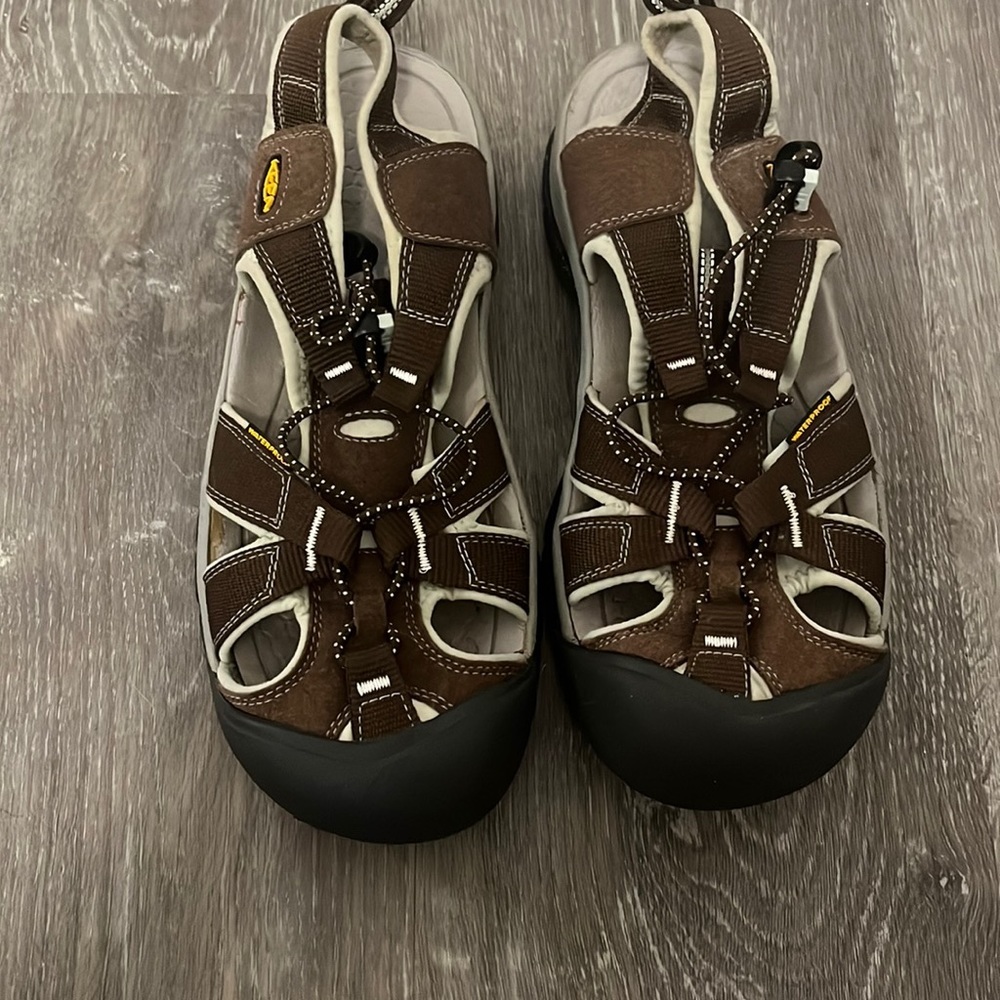 Keen Shoes Hiking Water  Outdoor Sandals Brown